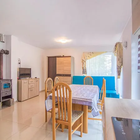 2 Bedroom Stunning In בית נופש *